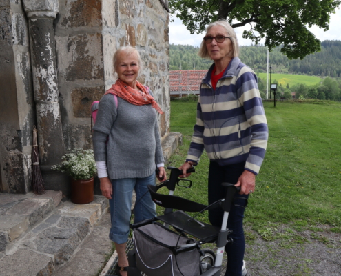 Bildet viser Grete Bergersen og Sissel Tytlandsvik. 